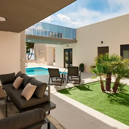 Adriastar By Дуги-Рат